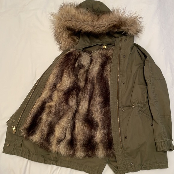 Girls anorak jacket with removable faux fur lining - Picture 2 of 6